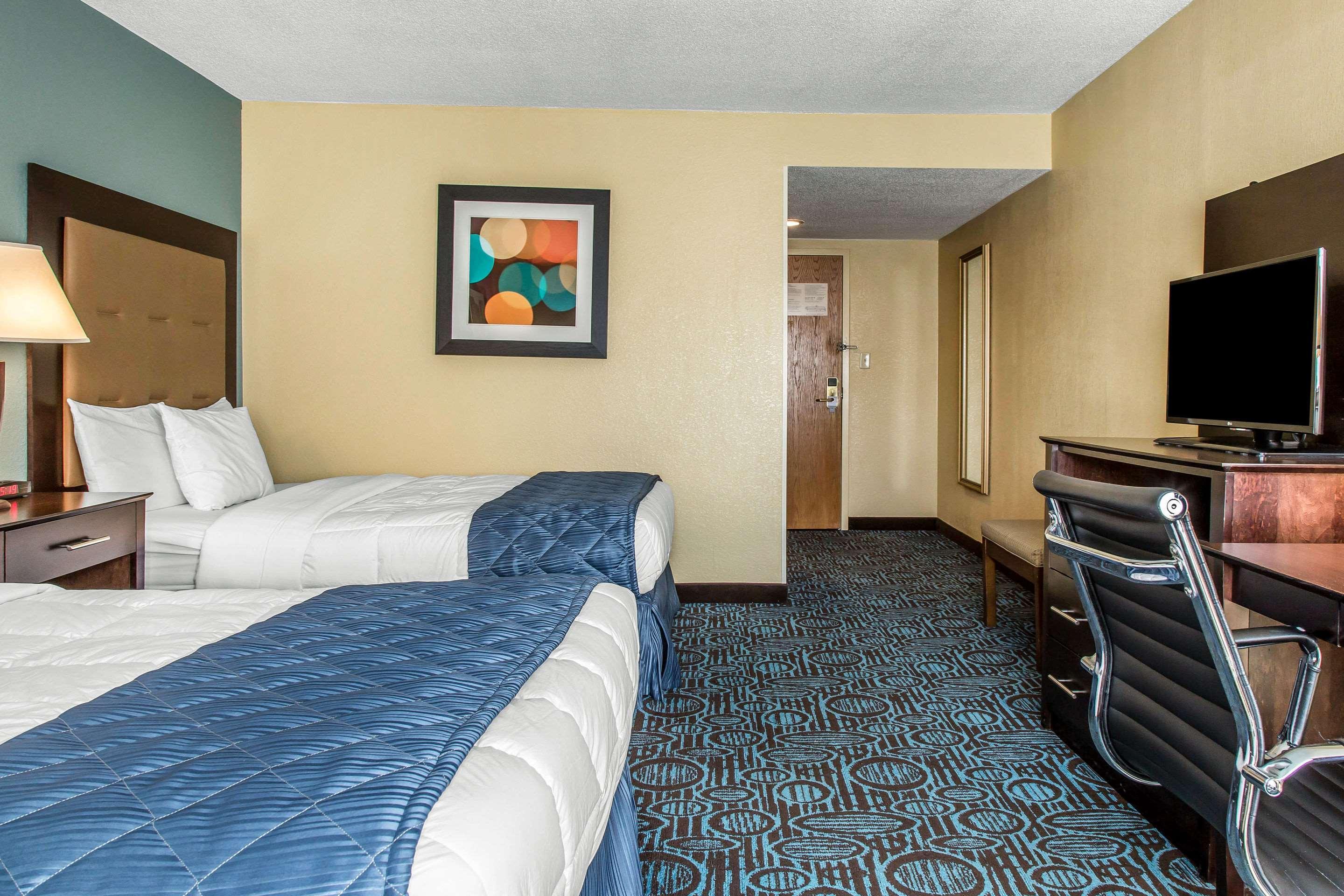 Clarion Inn New London - Mystic Bagian luar foto