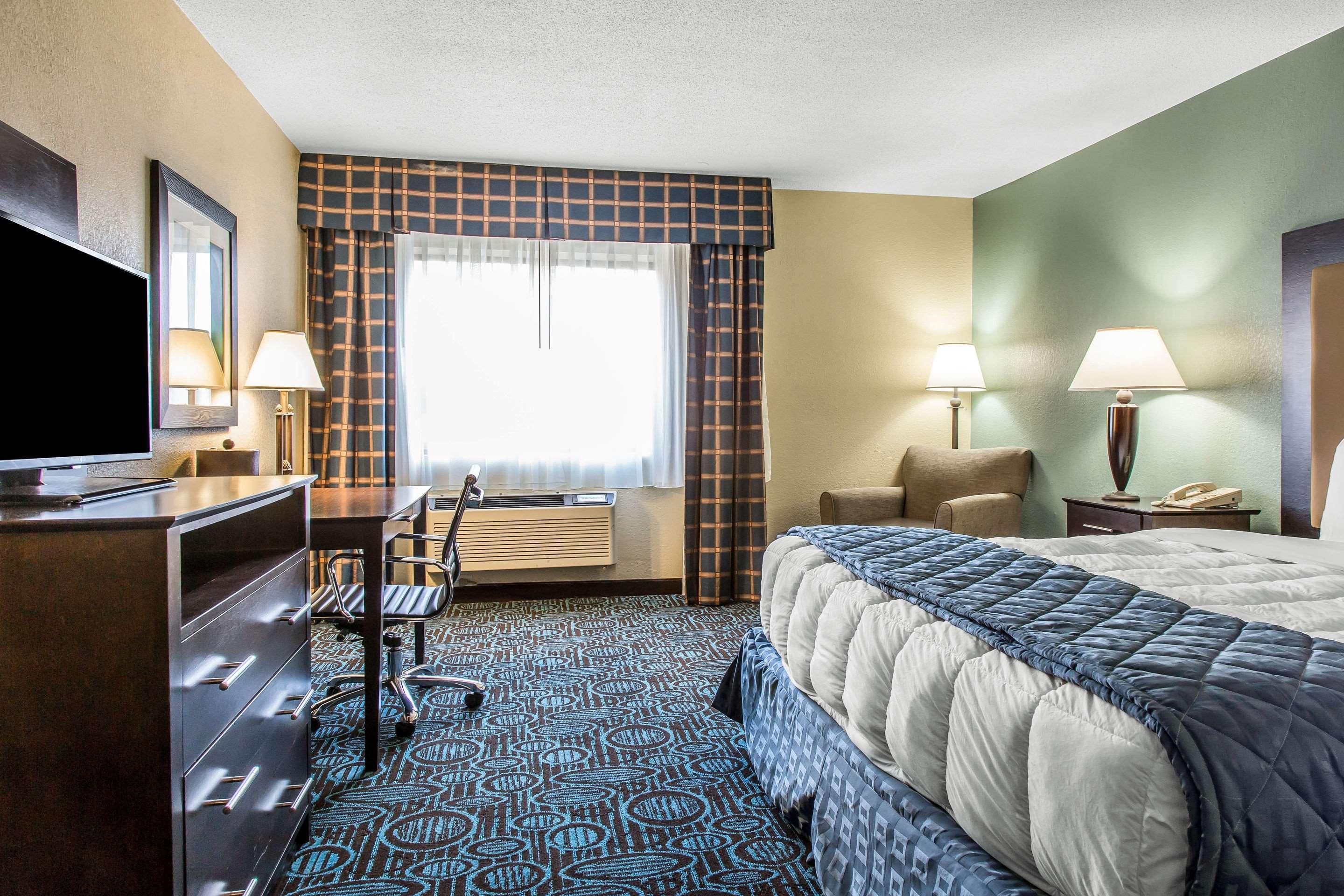Clarion Inn New London - Mystic Bagian luar foto