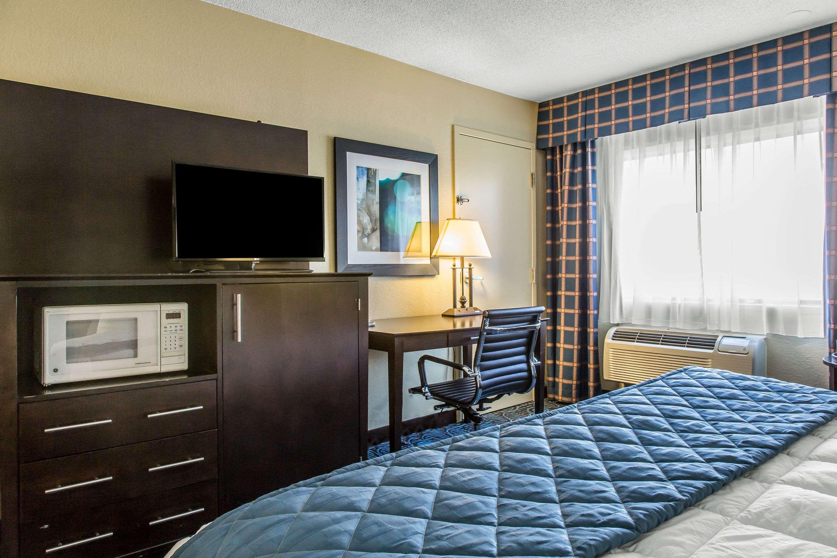 Clarion Inn New London - Mystic Bagian luar foto